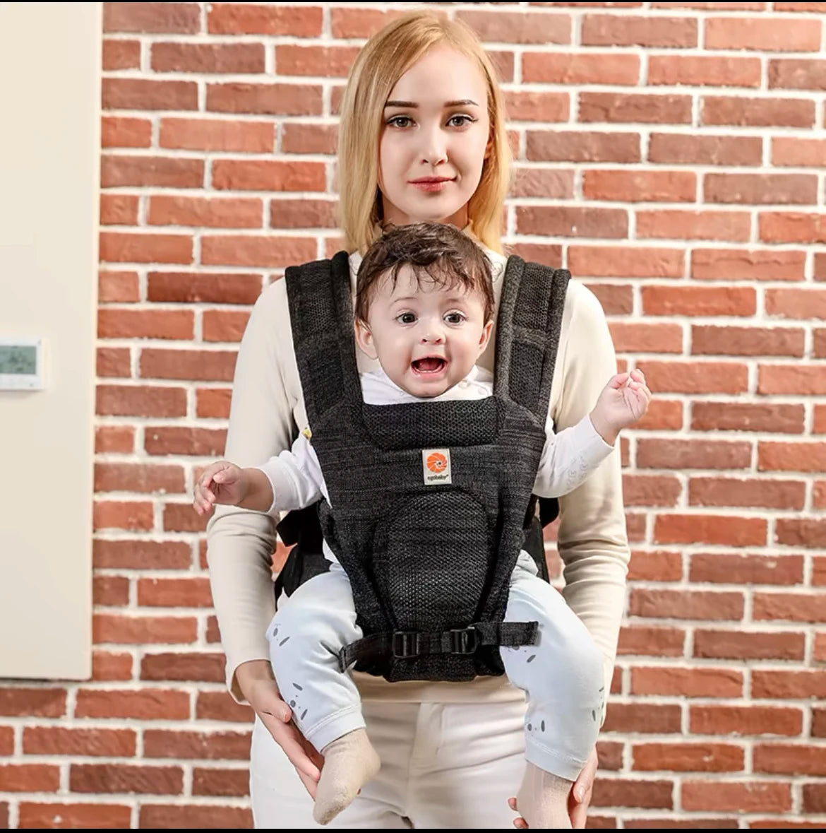 MamaBlooms 3 in 1 baby carrier